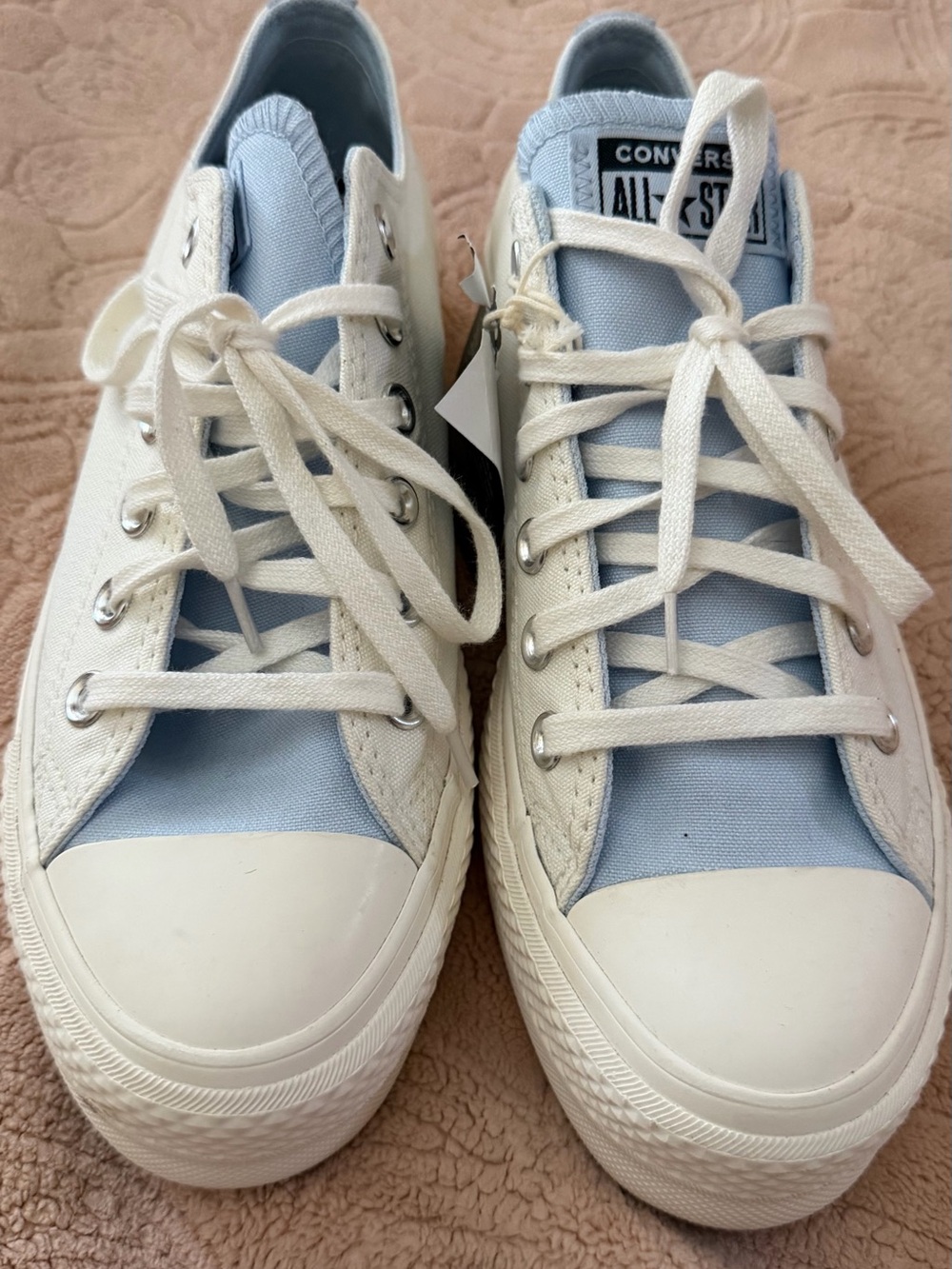Converse Low Top Sneakers in Light Blue & White